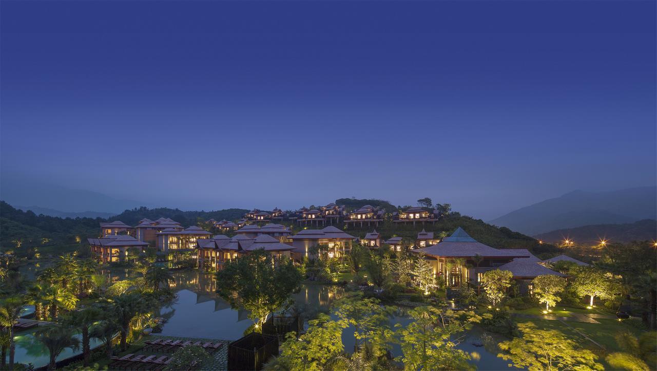 Dusit Devarana Hot Springs & Spa Guangzhou Bagian luar foto