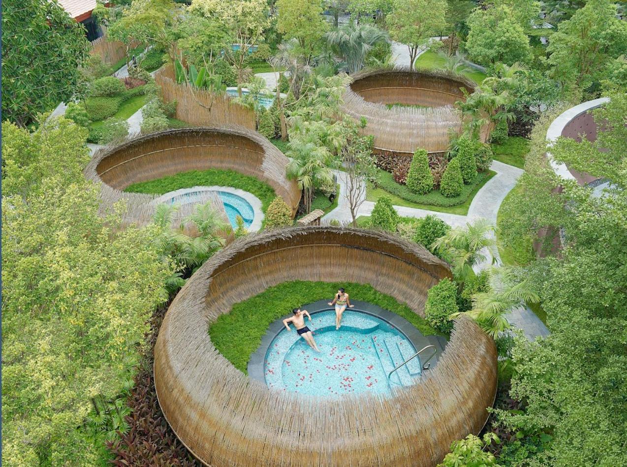 Dusit Devarana Hot Springs & Spa Guangzhou Bagian luar foto